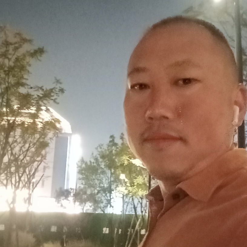 大黑马LC的照片