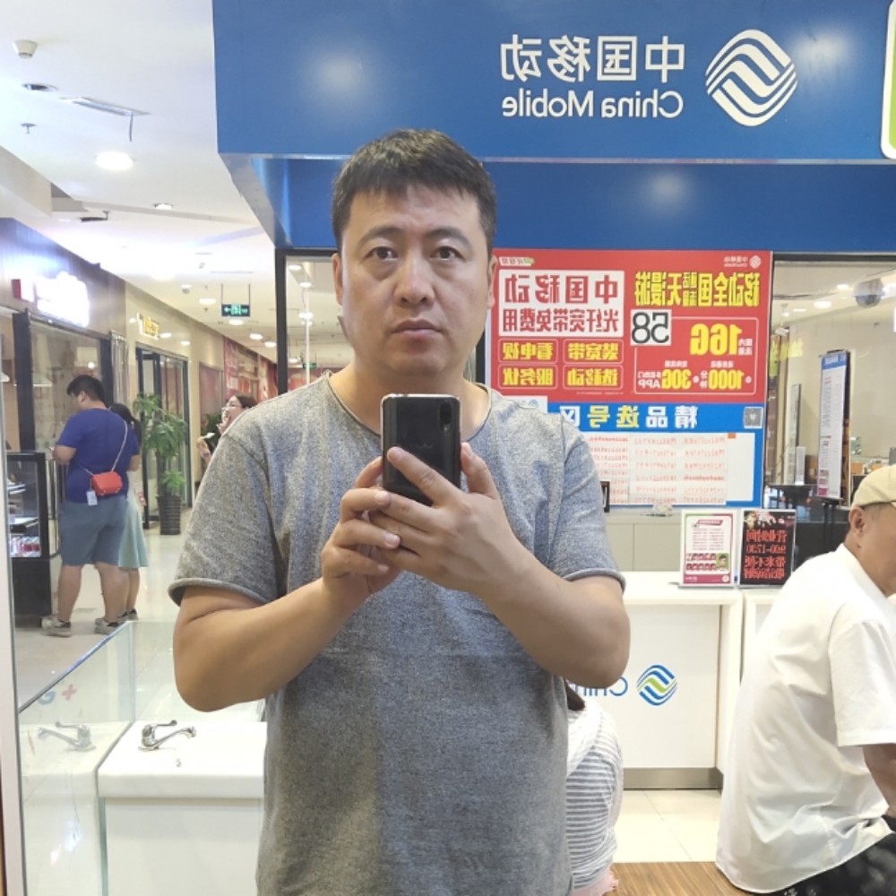 小A同学的照片