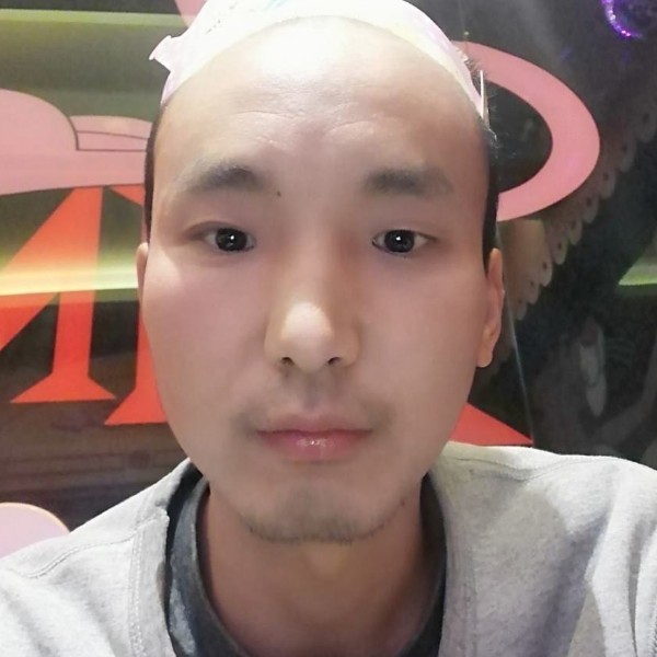 海燕就细腻的照片