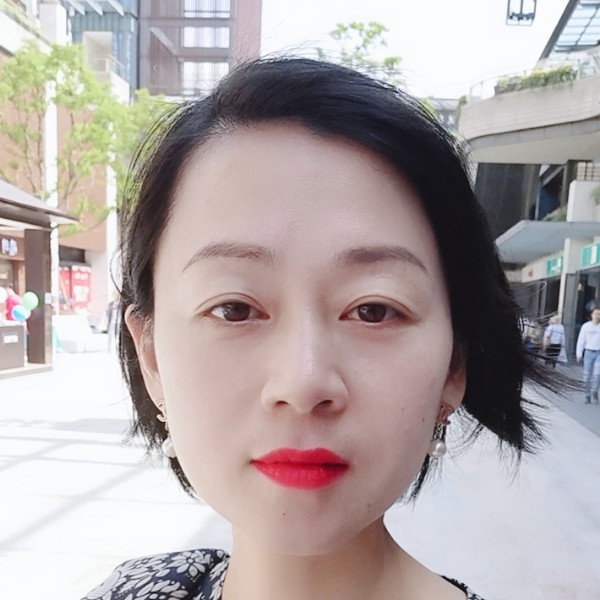 不听话的演变白猫的照片
