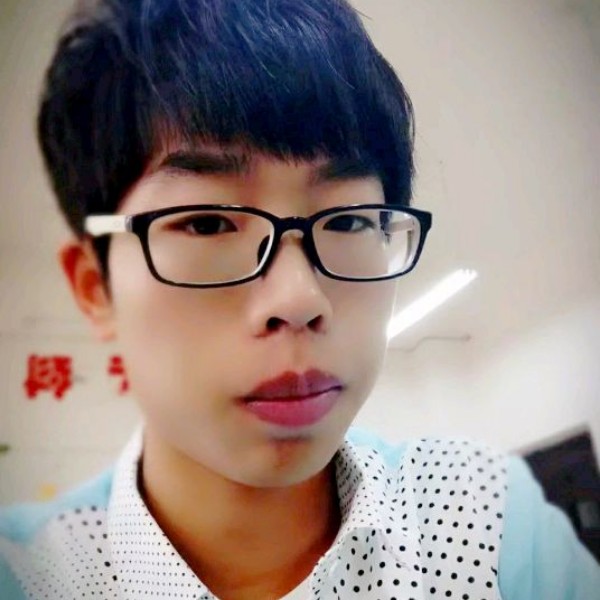 姬洳千泷的照片