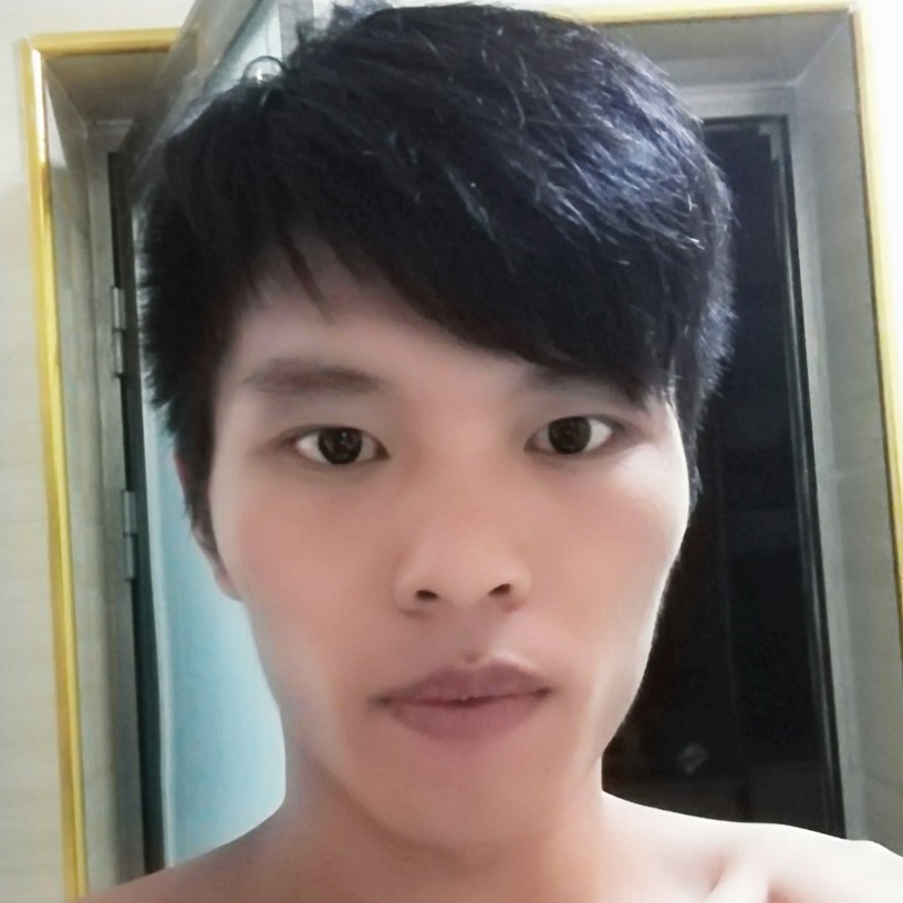 开心微笑，……的照片