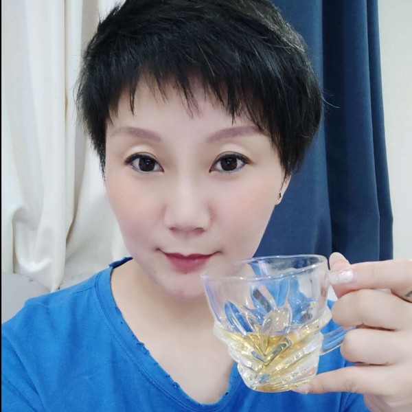 莲芜蔓枝的照片