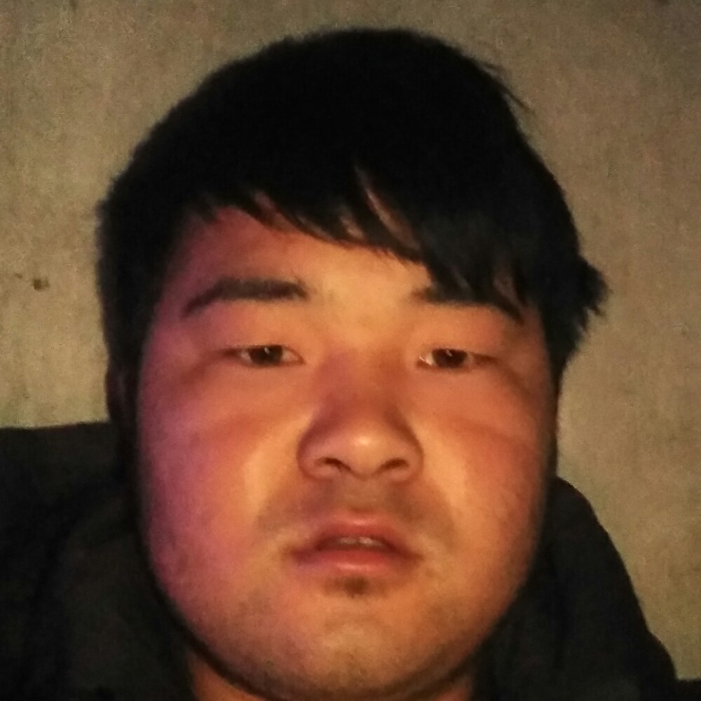 滕俊的照片