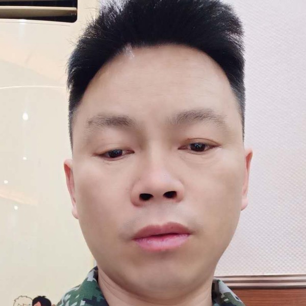 情动温婉的照片
