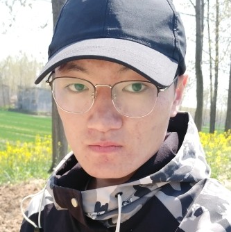 唠叨巨人的照片