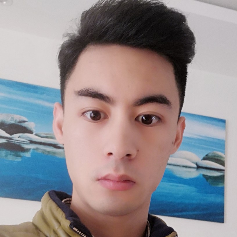 胡萝卜回眸正直的照片