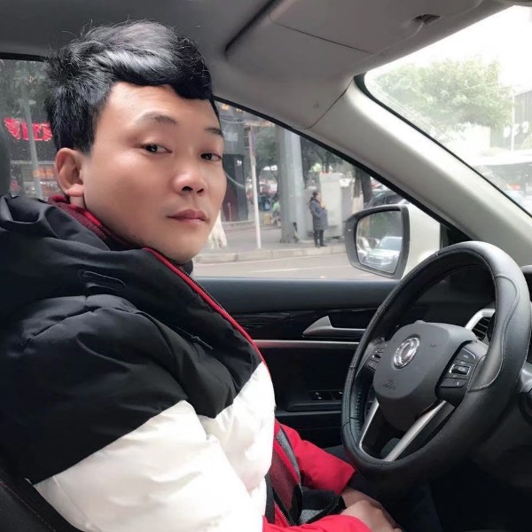 男人离异不好找老的照片