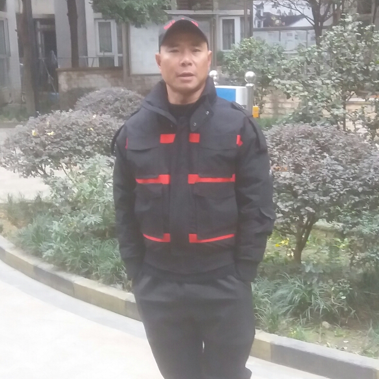 无助的雨的照片