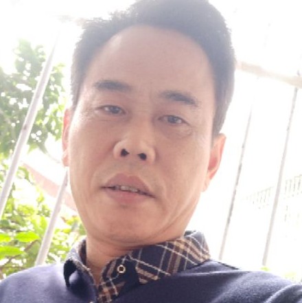 一个人的世界555的照片