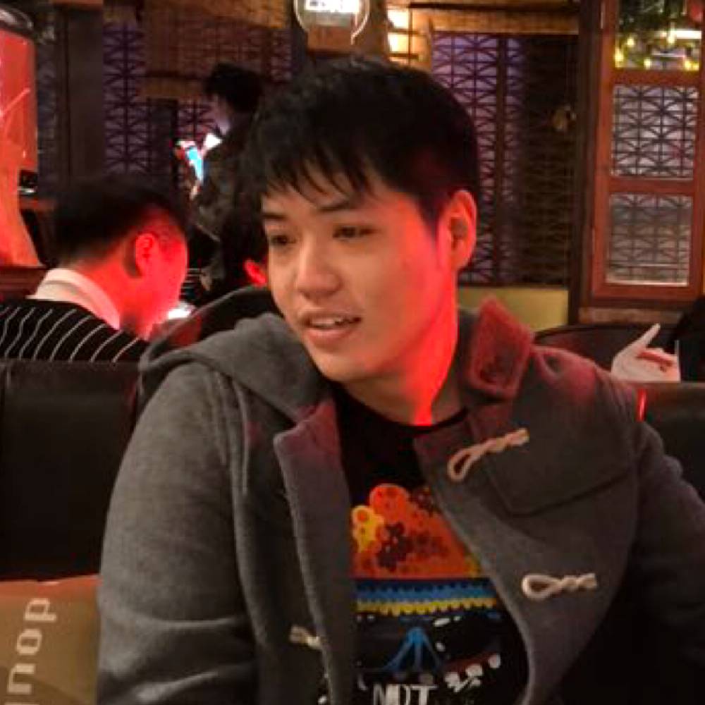 孤独爱河马的照片