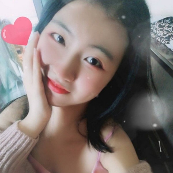 婠婠黛黛的照片