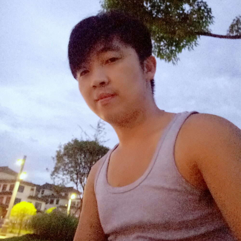 陌    落的照片