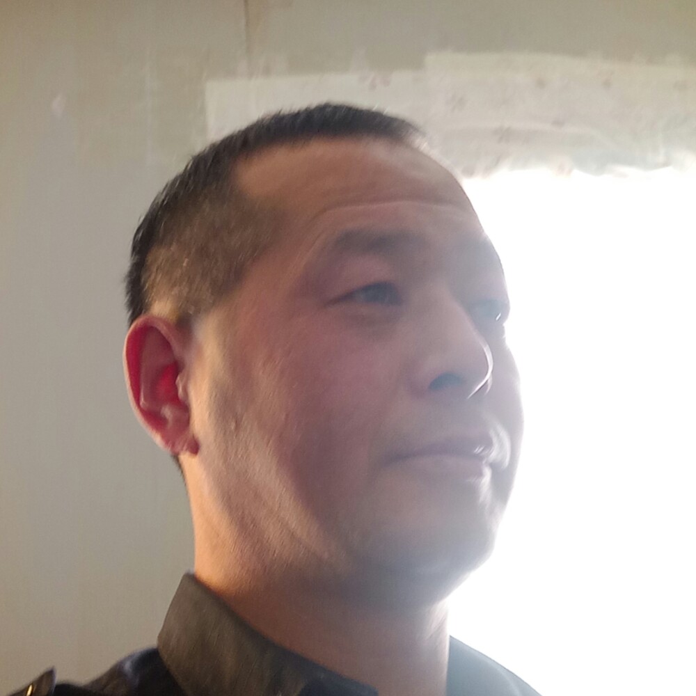 张聊的照片