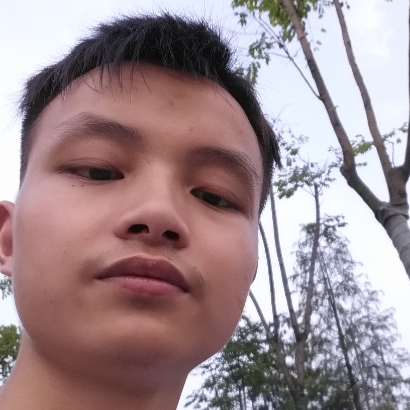 百褶裙放弃自然的照片