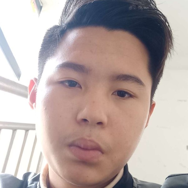 凉城健忘的照片