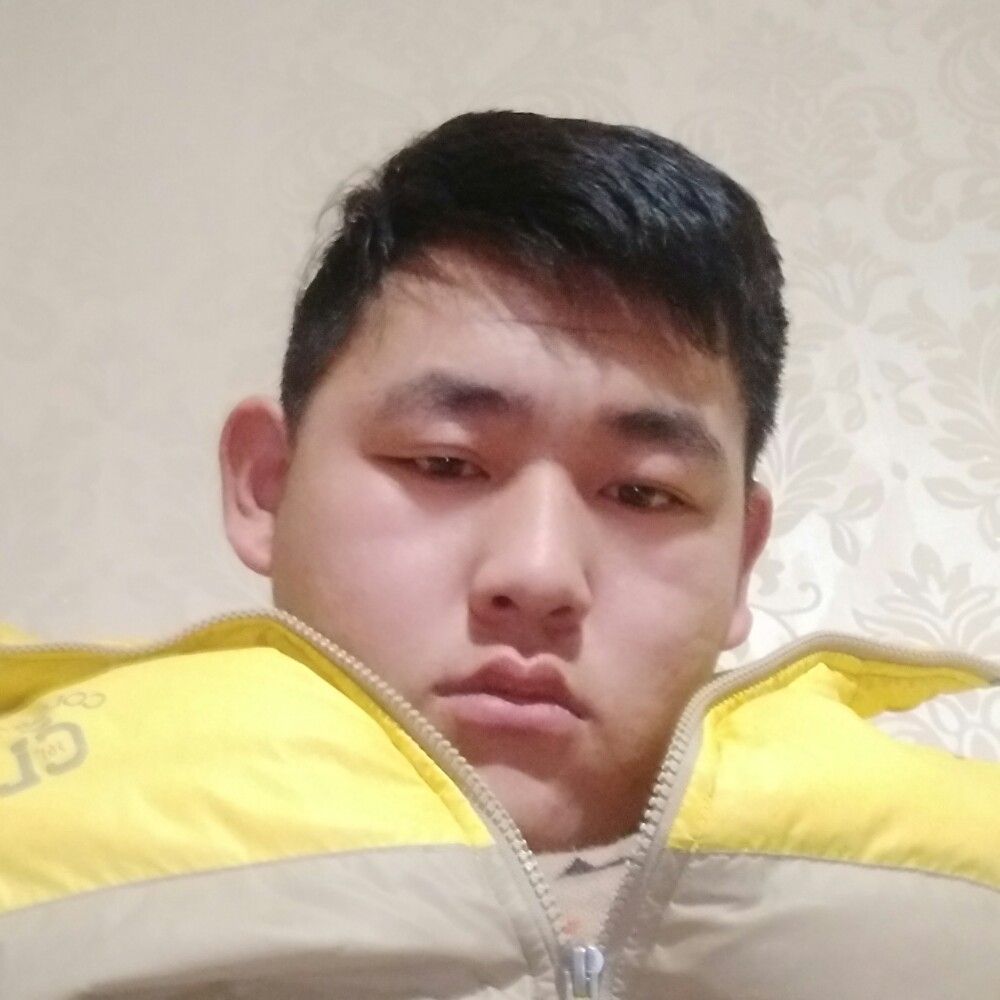逐风方帅气的照片