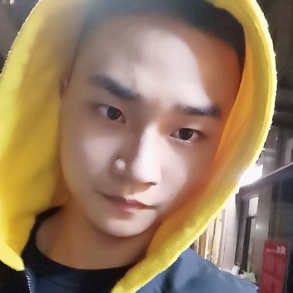 潘邵的照片