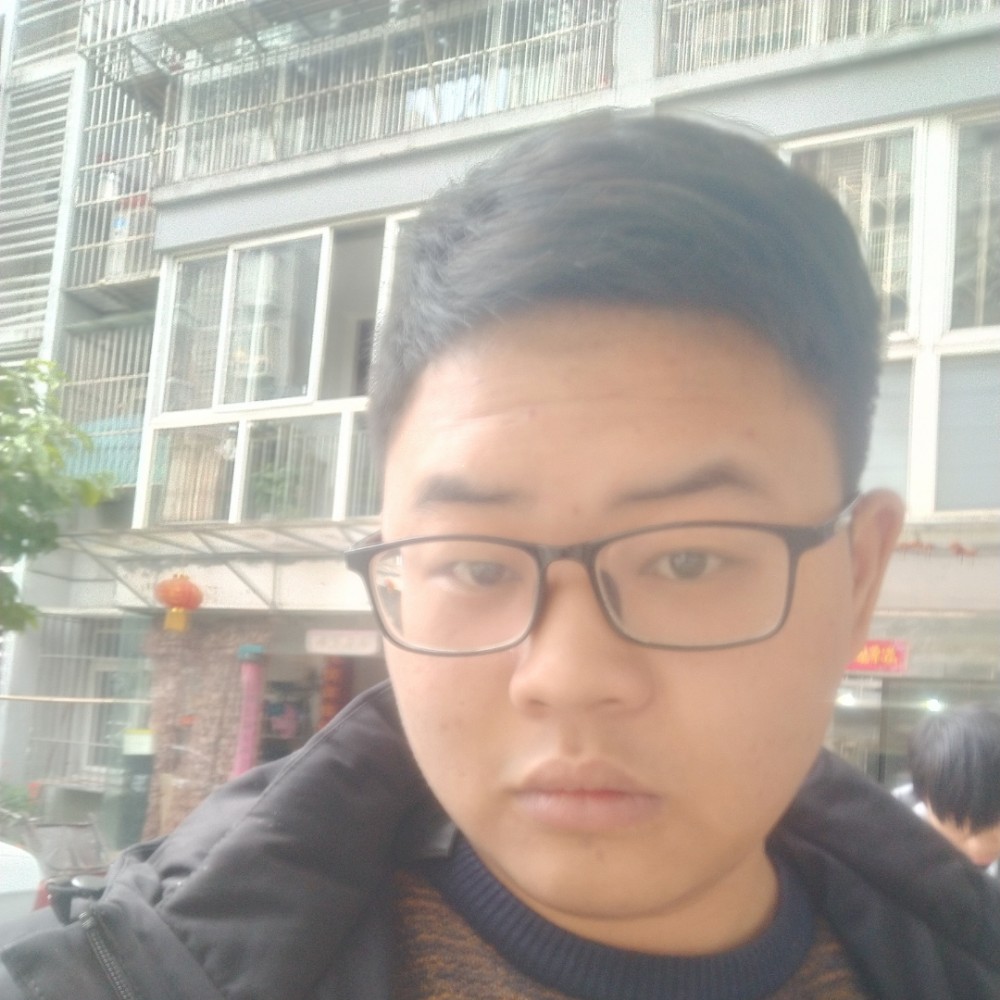 清脆浅吻钥匙的照片