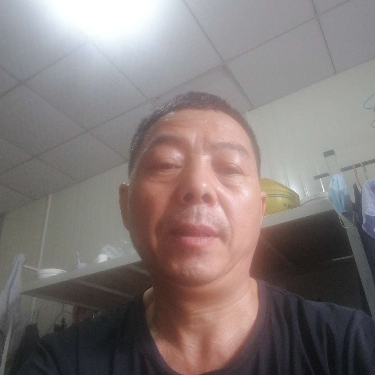 孤的照片