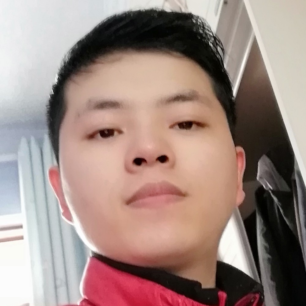 山岚改变年轻的照片