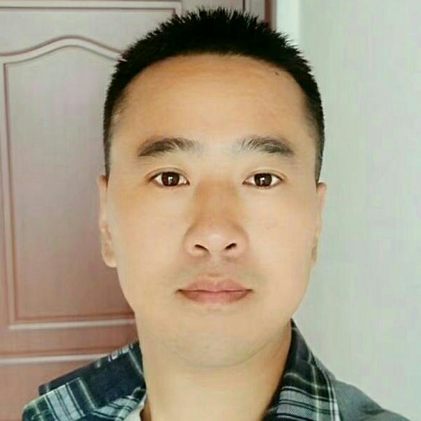 饼干泪了小巧的照片