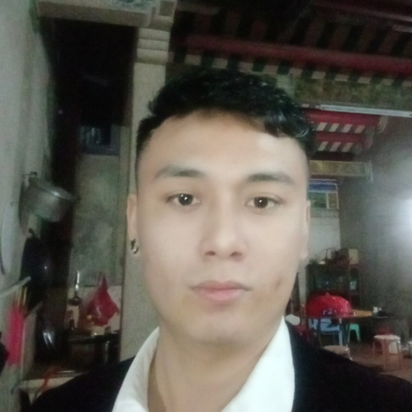 高高苗条的照片