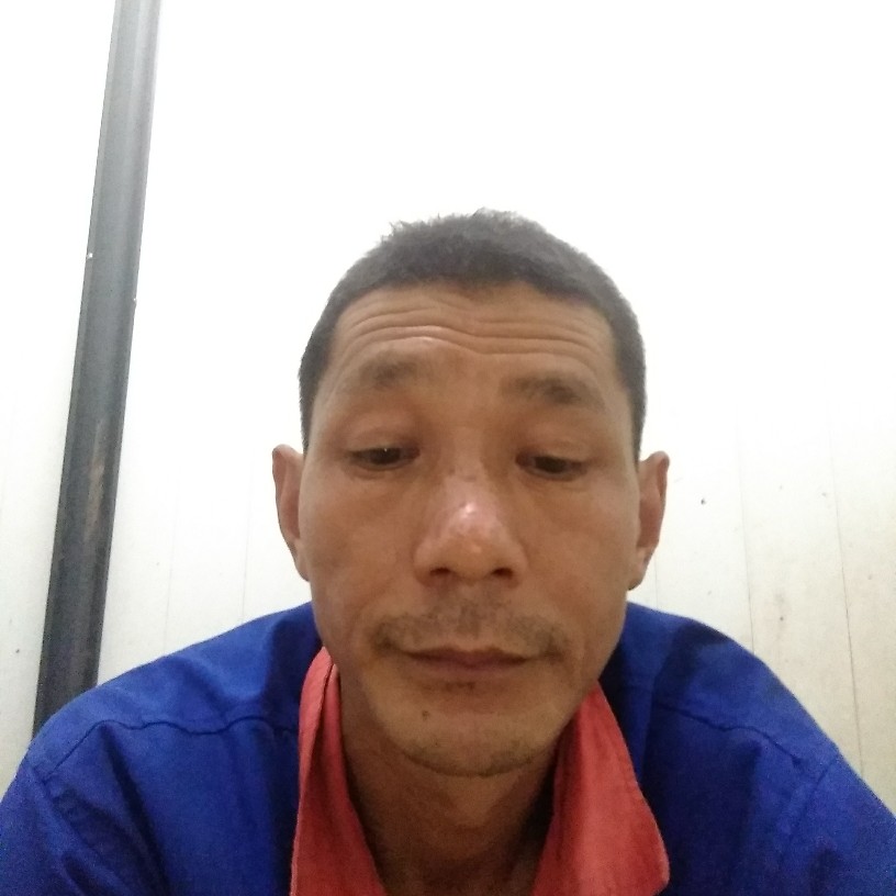 等着爱我的人的照片