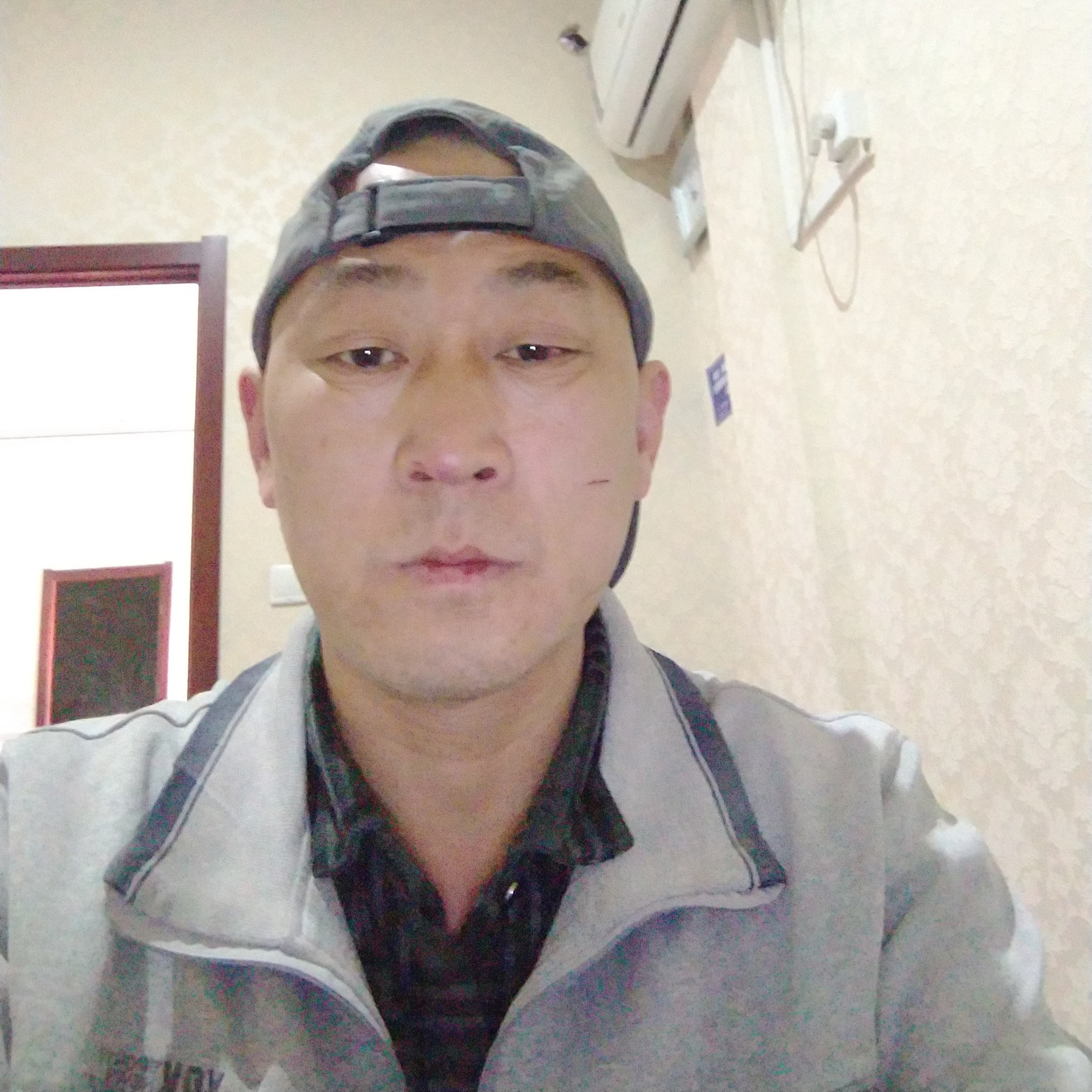 爱仍继续的照片