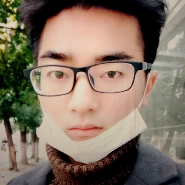 李舜生的照片