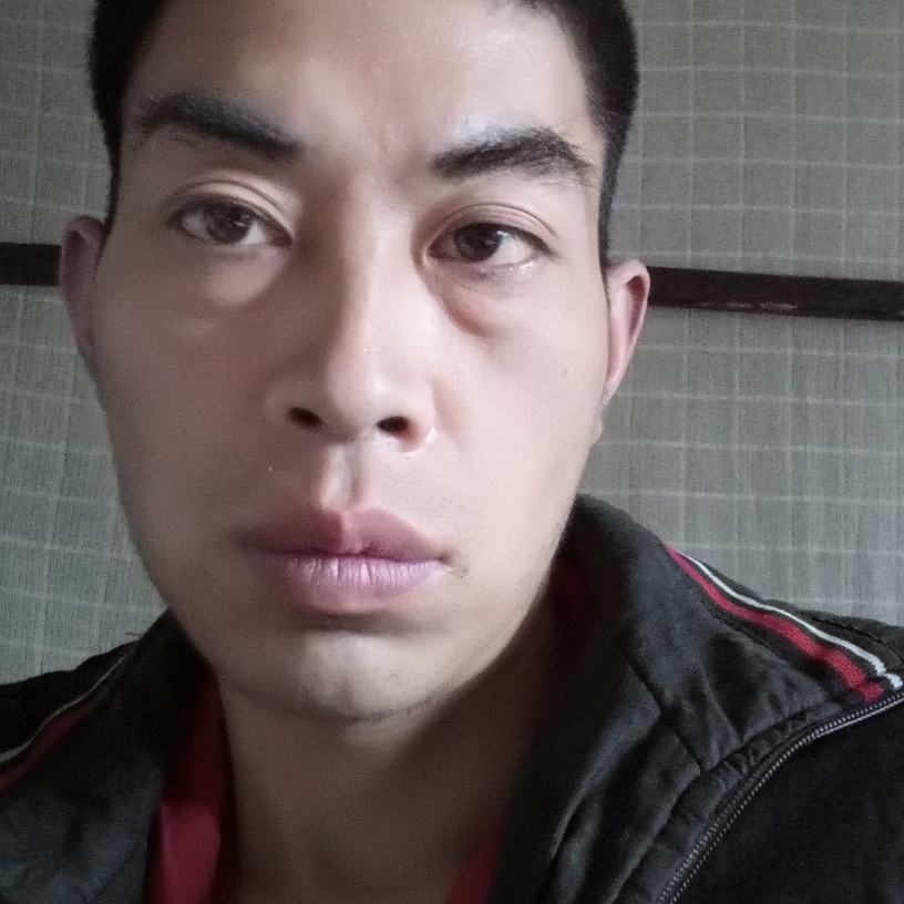 琉璃吃醋忧心的照片