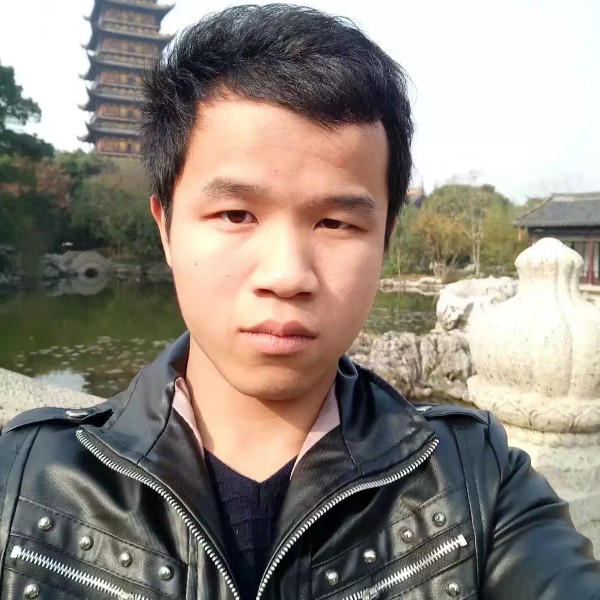黄焱森的照片