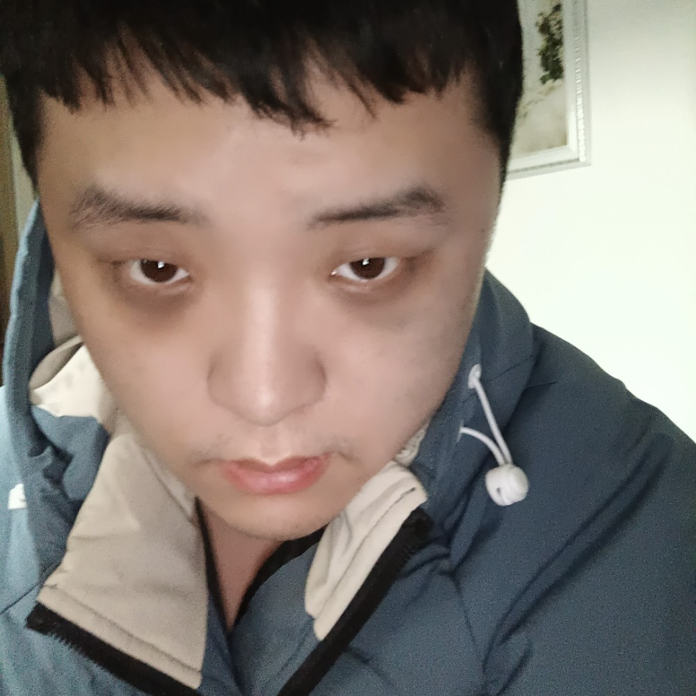 快乐的二次元的照片