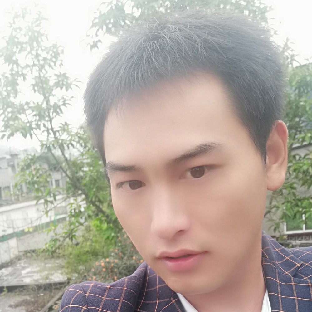 碧蓝邂逅冬天的照片