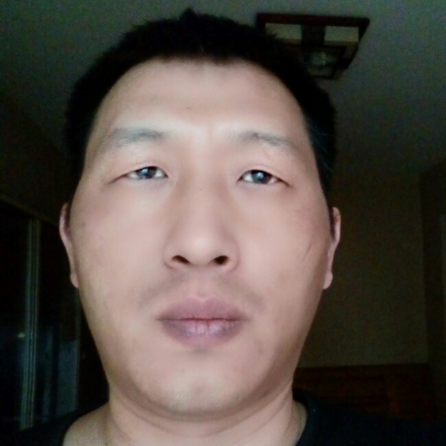 黄色法拉利的照片