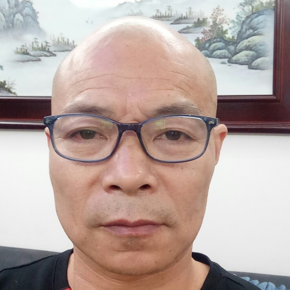 山哈人的照片