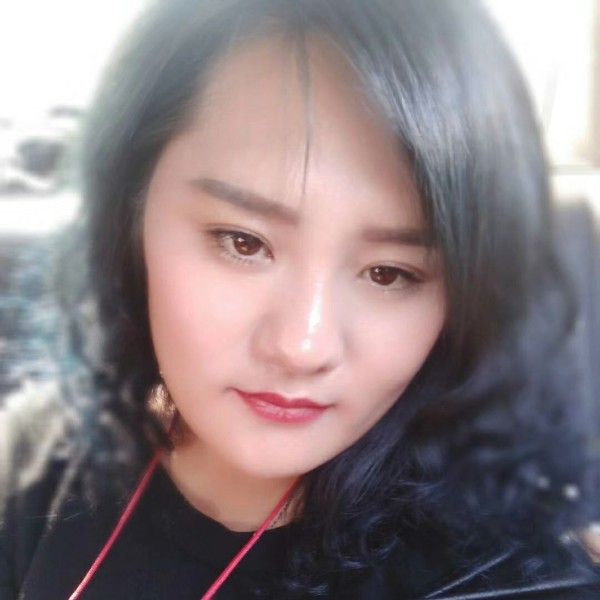 一笑而过♥的照片