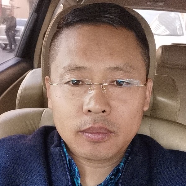 我的人生波澜不惊的照片