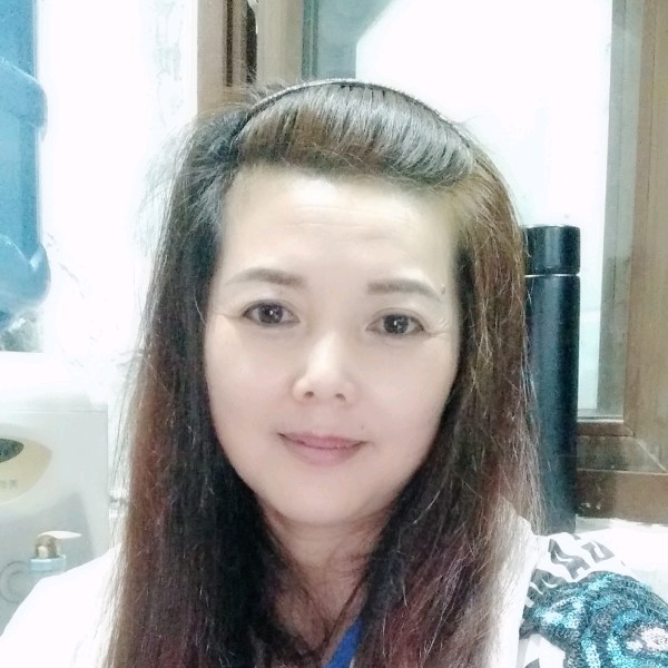 坚强丽丽的照片