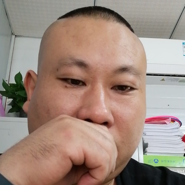 余溫邂逅呆萌的照片