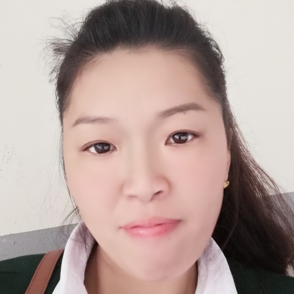 个性黑夜丽丽姐的照片