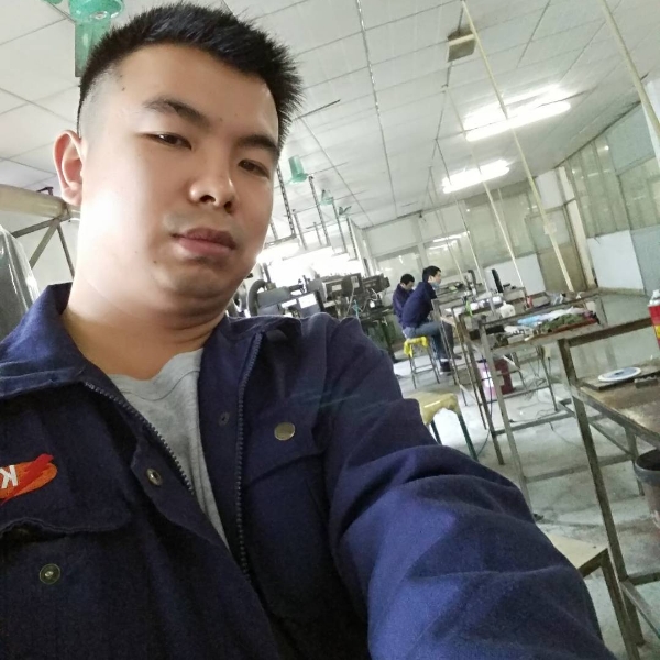 明天会更好丫的照片