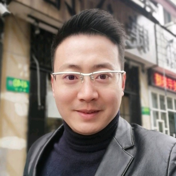 乌龟爱恋细心的照片