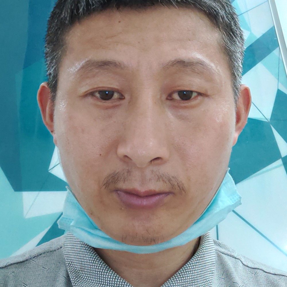 壮观还电灯胆的照片