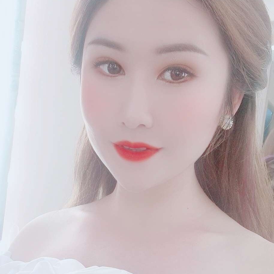 冷静de乔安娜的照片