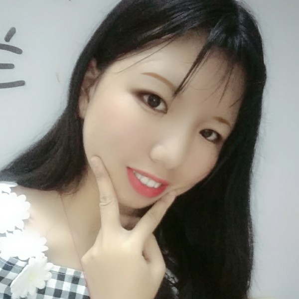 久伴花不弃的照片