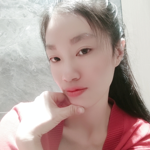 美好蹙眉秋颜的照片