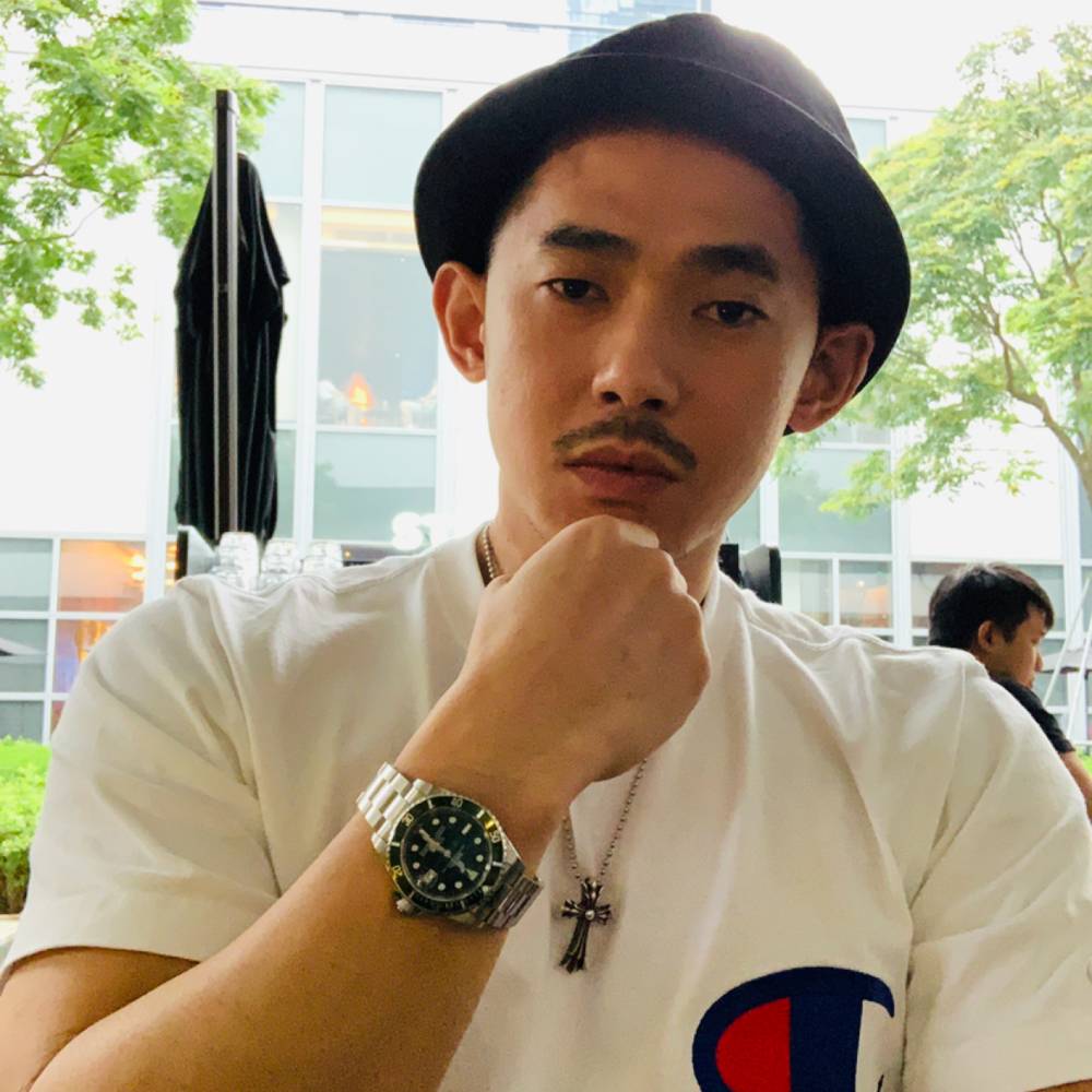 失聪人的照片