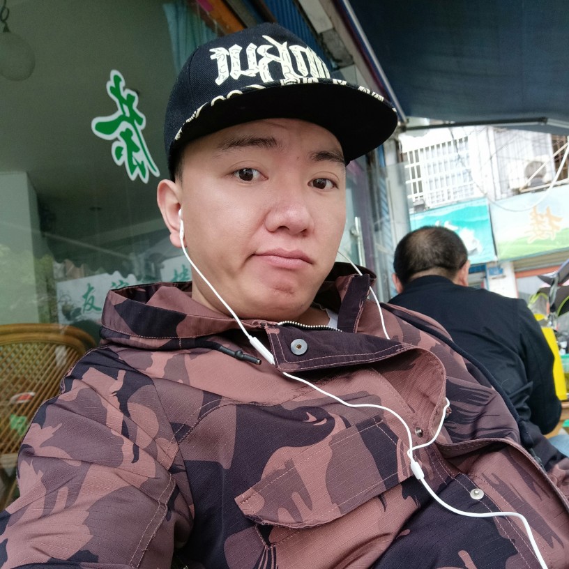 皇帝豪杰哥的照片