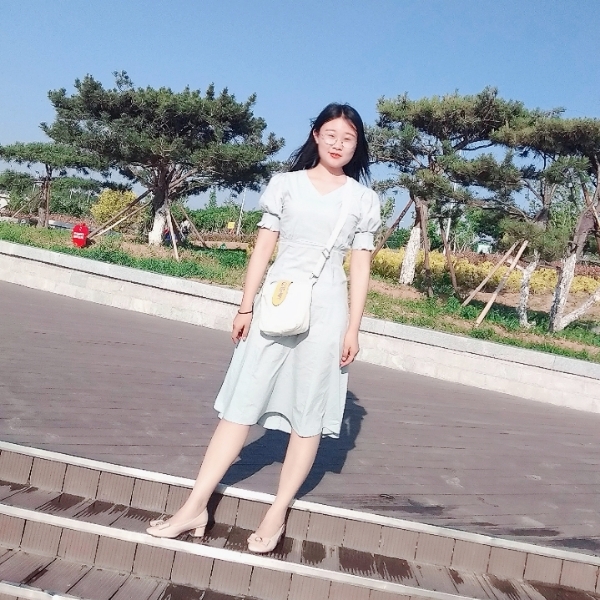毛红的照片